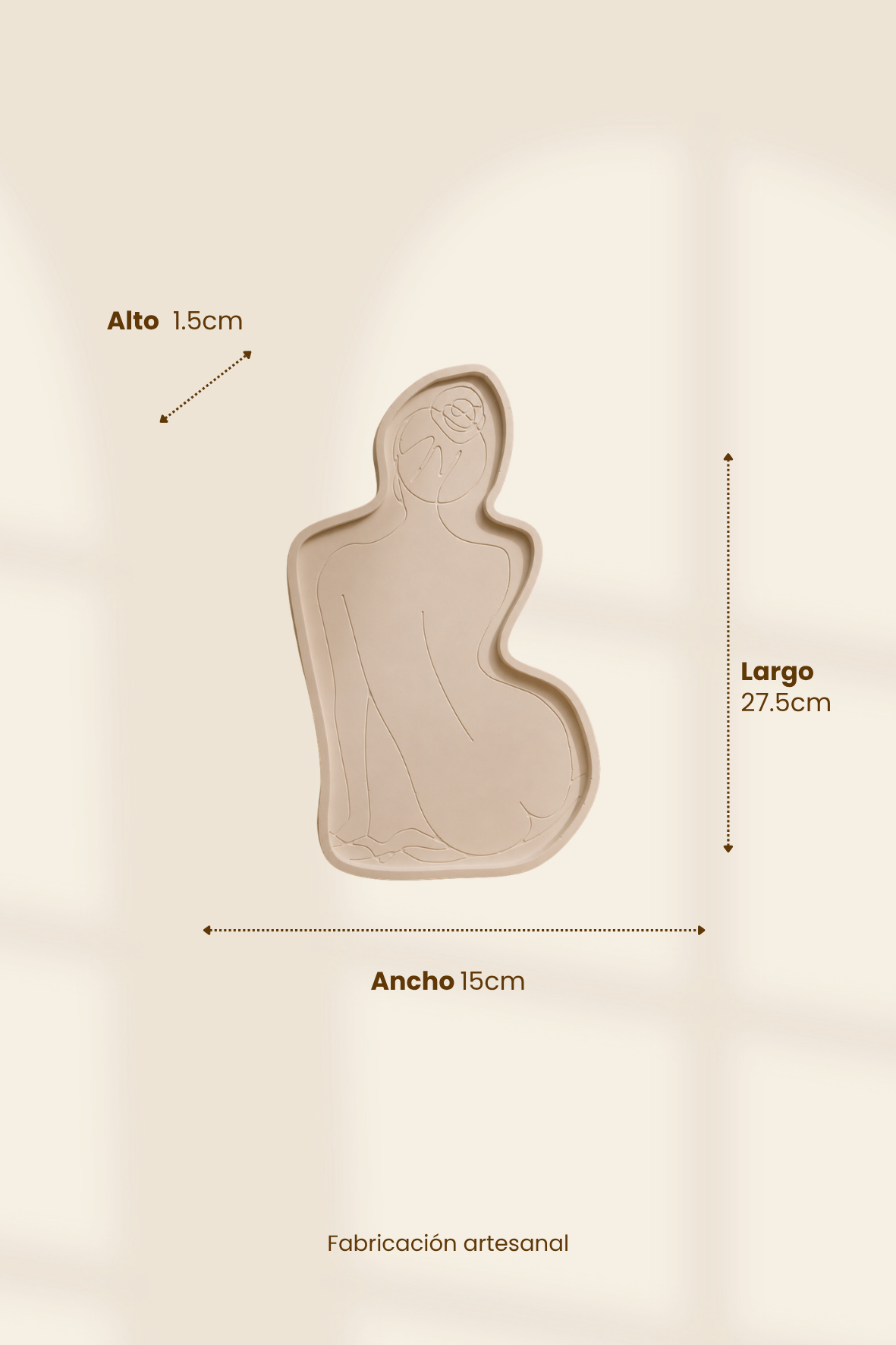 Bandeja silueta mujer sentada